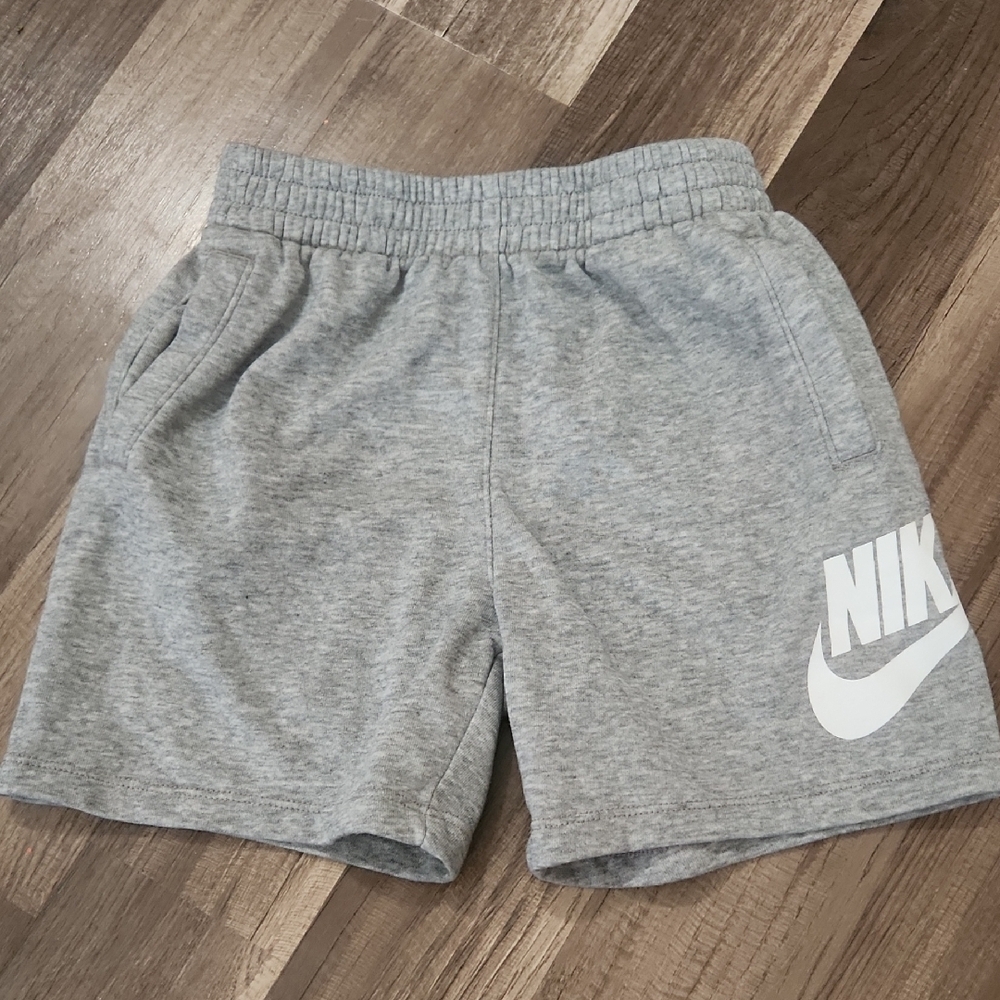 Nike Kids Heather Gray Shorts